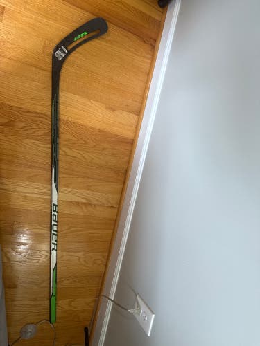 Junior Bauer Sling Right Handed Hockey Stick P92 53 Flex (Used)