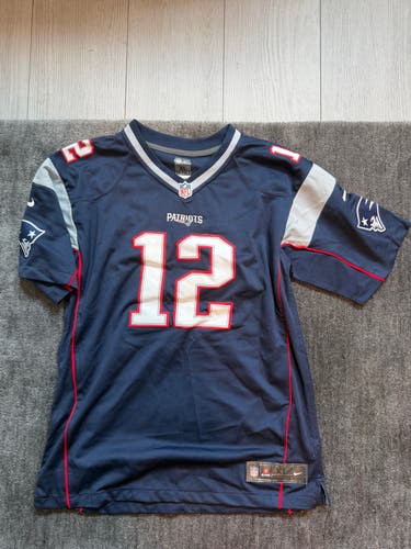 New England Patriots Tom Brady Youth XL Navy Jersey (Used)