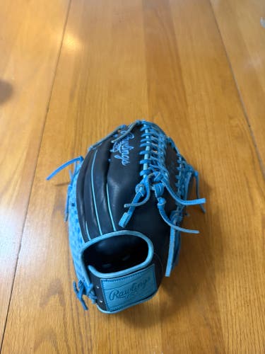 2025 Rawlings Heart of the Hide RH Outfield Baseball Glove 12.75" (New)