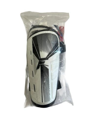 Used Franklin Superlight Adult Lg Soccer Shin Guards 11692-s000152576