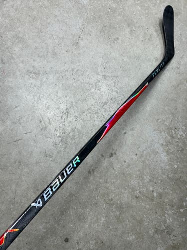 70 Flex P28 Senior Bauer Flylite Left Hand Hockey Stick Pro Stock (Used)