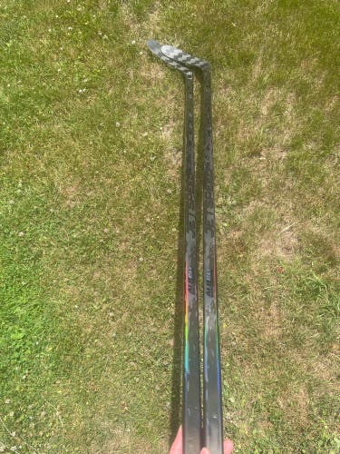 2 Pack Custom Black Senior CCM FT9 Pro Left Hand Hockey Stick P28 75 Flex (New)