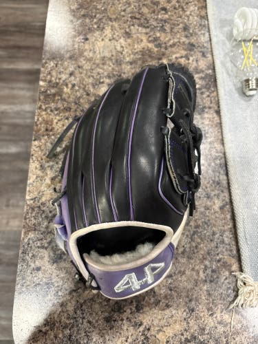 44 Pro Custom RH Pitcher's Baseball Glove 11.75" (Used)