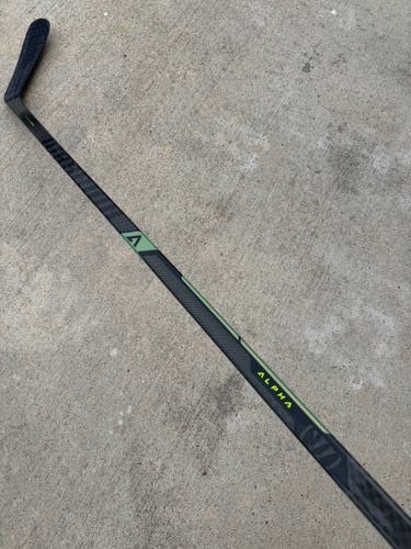 Warrior Alpha LX3 (Used) Pro Stock Hockey Sticks Grip W03 85 Flex Right 1267