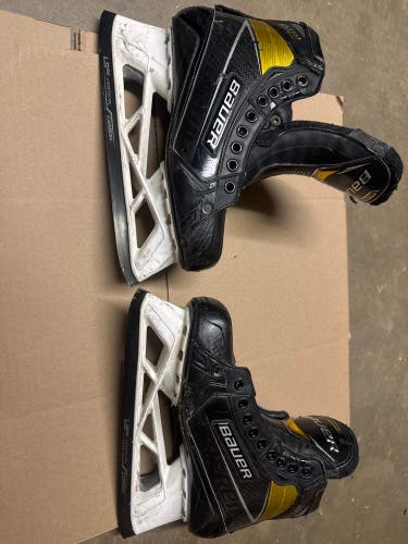 2020 Bauer Supreme Ultrasonic Hockey Goalie Skates Regular Width 7.5 (Used)