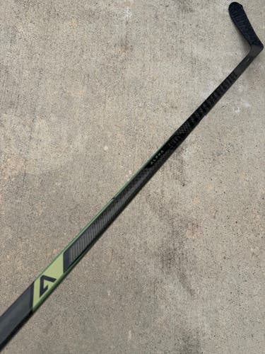 Warrior Alpha LX3 (Used) Pro Stock Hockey Sticks Grip W28 85 Flex Left 1290