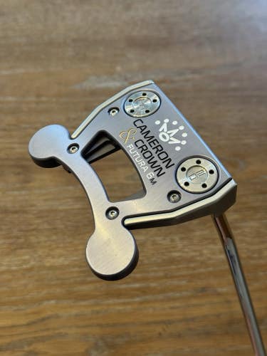 Titleist Scotty Cameron & Crown Futura 6M Putter (33”)
