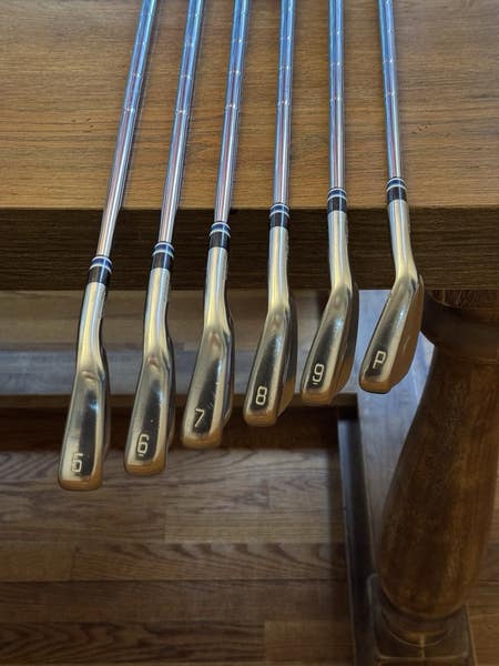 Mizuno Pro 243 / 241 Combo Iron Set (5-PW) Dynamic Gold X100 (xtra 
