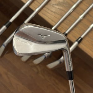 Mizuno Pro 241 Iron Set (5-PW)  Dynamic Gold X100 shafts (xtra stiff)