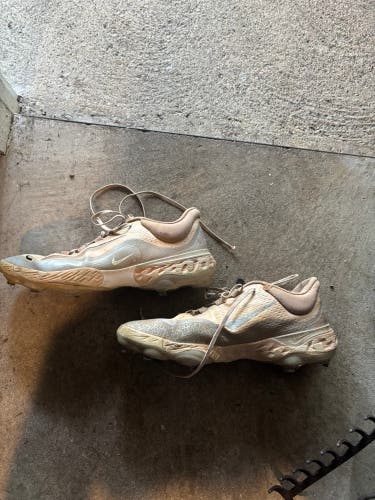 Men's Size 13.0 (W 14.0) Adult Nike React (Used)