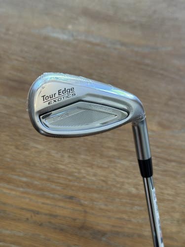 *BRAND NEW* Tour Edge Gap Wedge (52°) Elevate 95S shaft (stiff)