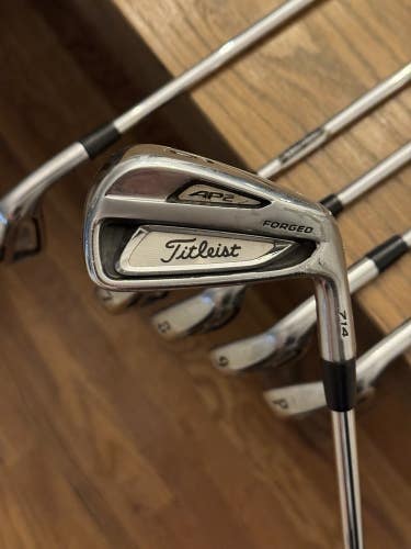 Titleist 714 AP2 Iron Set (5-PW)  True Temper XP 95 S300 shafts (stiff)
