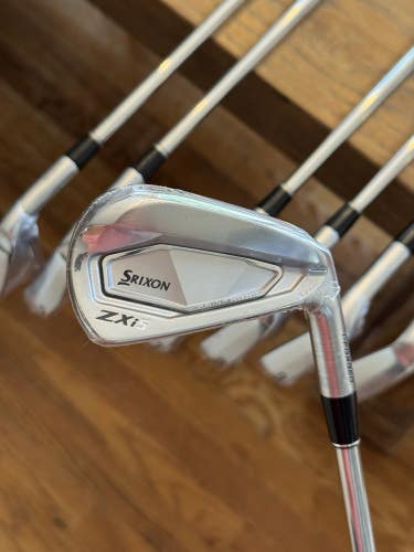 *BRAND NEW* ZXi5 '25 Forged Iron Set (4-PW)  Dynamic Gold MID 115 S300 (stiff)