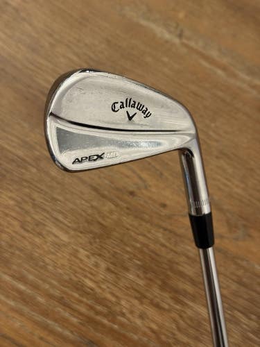 Callaway Apex MB 4-iron / Dynamic Gold X100