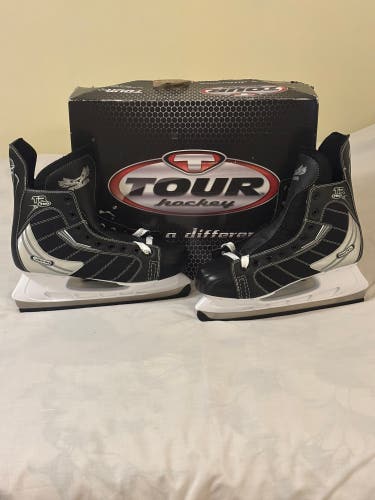 New w/Box Tour TR700 Senior Men’s Ice Hockey Skates 11D