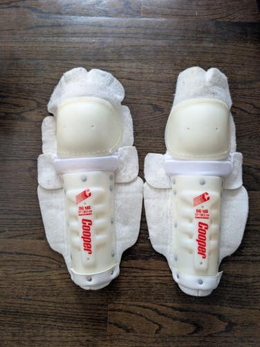 Cooper DG 10S 12" Shin Pads
