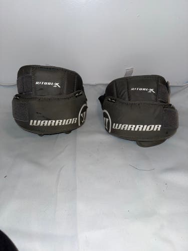 Small Warrior Ritual X Goalie Leg Pads (Used)