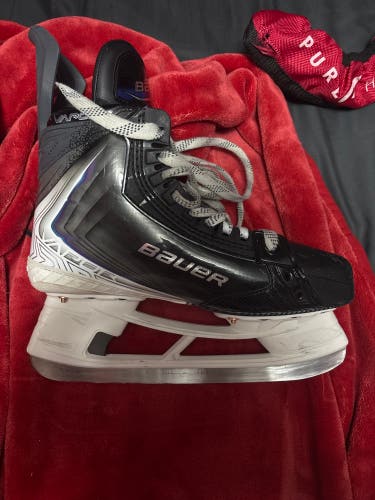 2025 Bauer Vapor Flylite Hockey Skates 7.5 (Used) Bauer insoles included