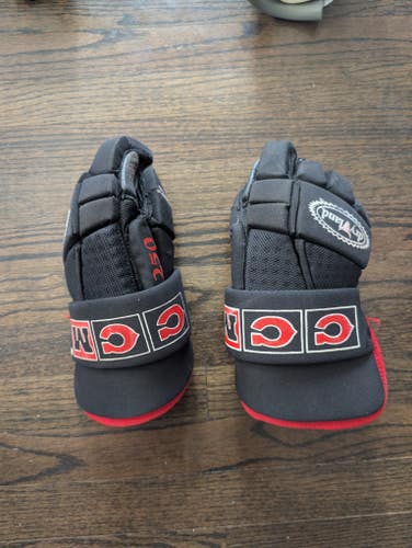 CCM Street Hockey Gloves