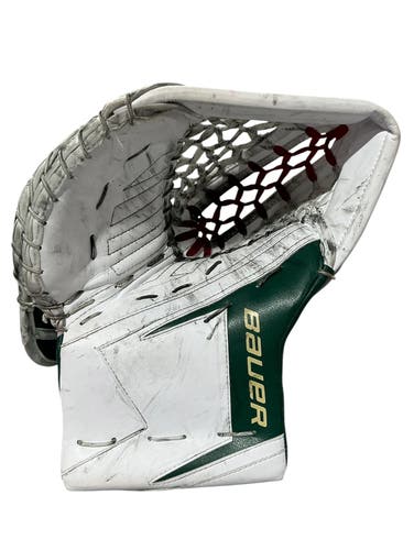 Cal Petersen Bauer Shadow Glove Skinned As SV-Pro Wild Pro Stock (Used) 4040