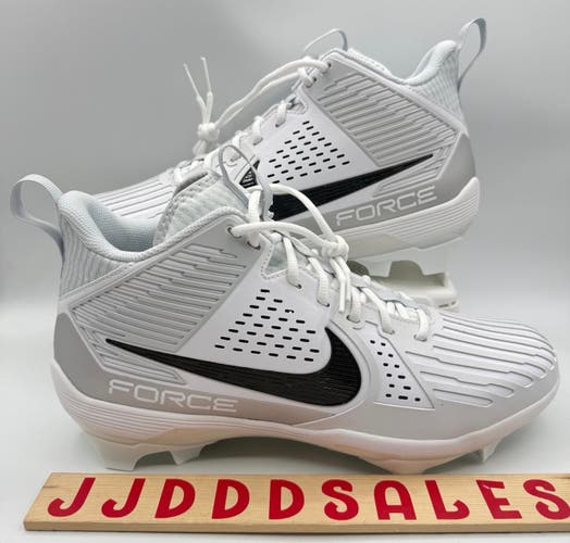 Nike Force Savage Pro 3 Lineman Football White Cleats DA5453-104 Men’s Sz 16 NEW
New Without Box