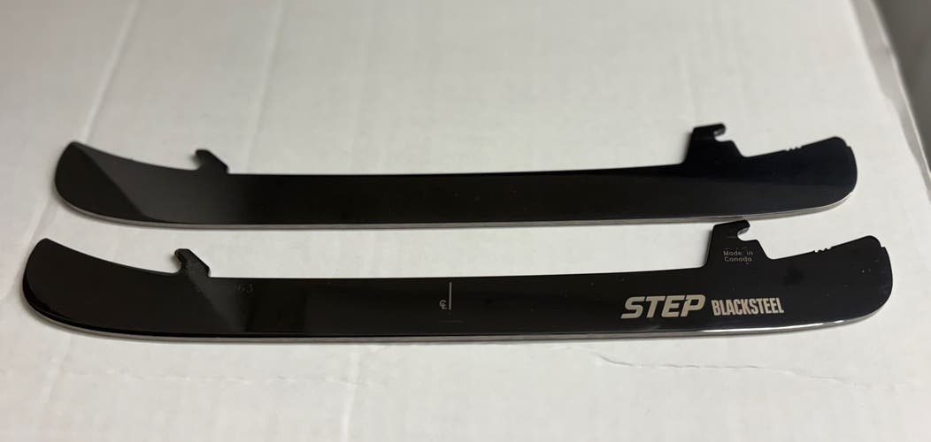 CCM Step BlackSteel - 263mm / Senior 6 & 6.5 (New)