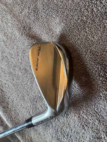 Men's 2012 TaylorMade Rocketbladez Right Handed Wedge 50 Degree (Used)