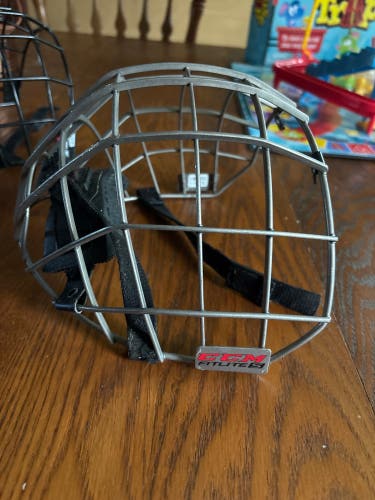 Small CCM FitLite FL40 (Used)