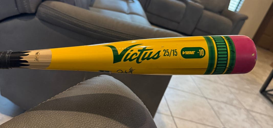 2024 Victus Vibe Alloy USSSA Certified Bat (-10) 15 oz 25" (Used)