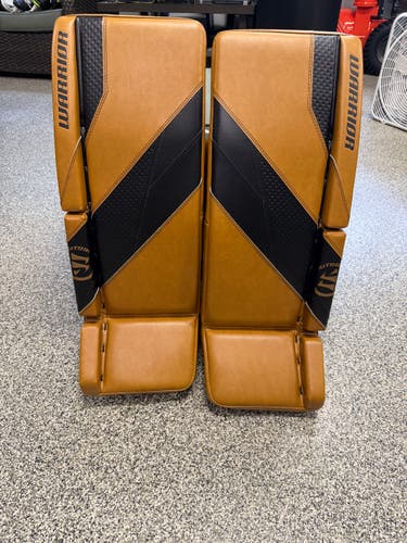 30" Warrior Ritual G7 Pro Goalie Leg Pads Pro Stock (New)