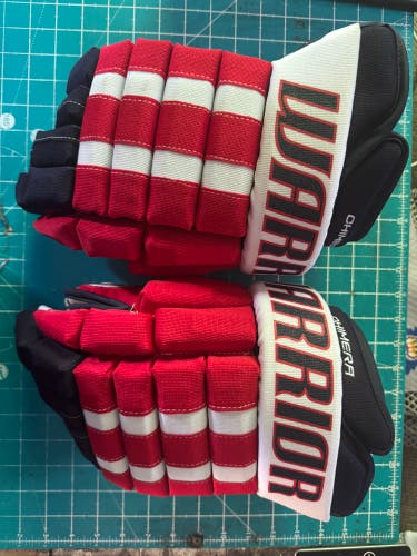 NWOT Pro Stock Washington Capitals Made in Canada Warrior Franchise Gloves 14" (New)
