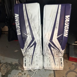 34" Vaughn SLR4 Pro Carbon Goalie Leg Pads Pro Stock (Used)