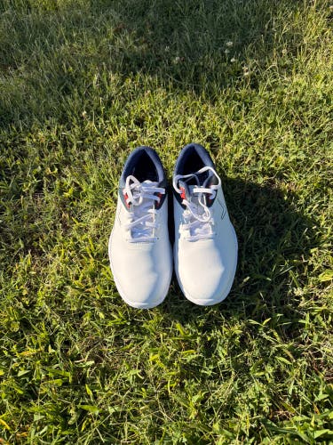 Men's Size M 9.0 (W 10.0) Callaway Golf Shoes (Used)