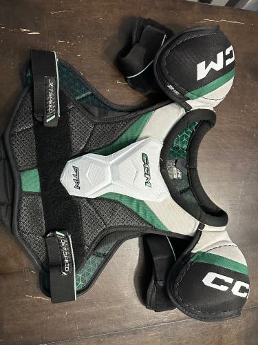 Women's Large Junior CCM JetSpeed FTW Shoulder Pads (Used)