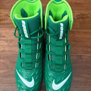Men's Size M 10.5 (W 11.5) Nike Force elite High Top (New)