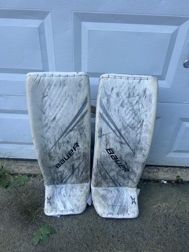 Large 2019 Bauer Vapor 2X Goalie Leg Pads (Used)