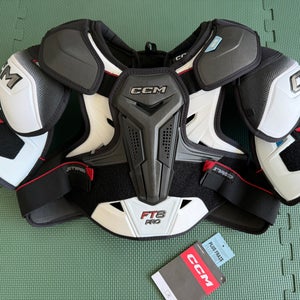 Men's Medium Senior CCM Jetspeed FT8 Pro Shoulder Pads (Used)