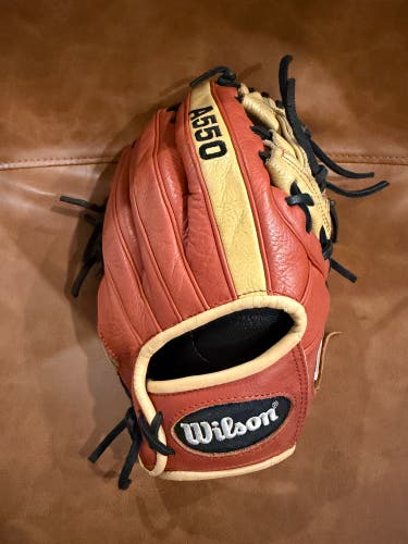 Wilson A550 11" Youth Leather
Baseball Glove - New Laces - Right Hand
Throw