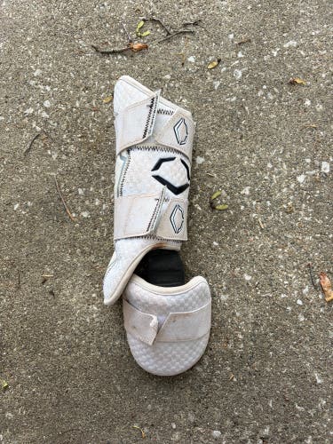 White Senior EvoShield Leg guard Shin Guards (Used)