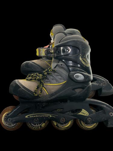 Used Bladerunner Satellite Senior Rec Fitness Skates Black Adjustable 11735-s000320612