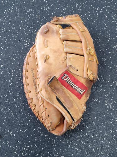 Used Diamond D4000 Bb Sb First Base Lh Throw Tan 12 3 4" 11849-s000041038