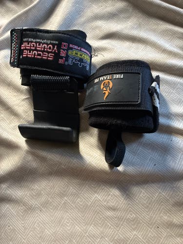 Used Weight Lifting Straps