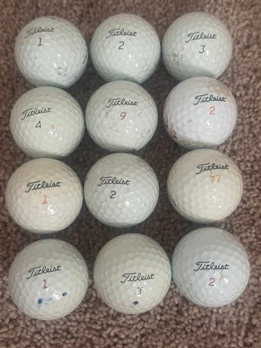Titleist Balls 12 Pack (1 Dozen) (Used)