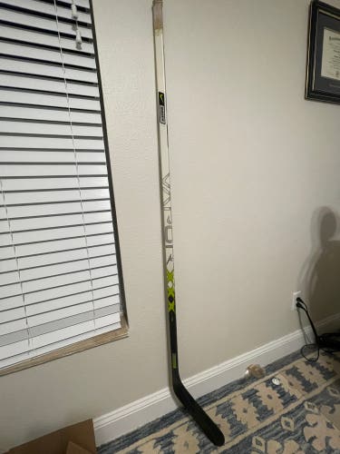 Senior Bauer Vapor XXX Lite Left Hand Hockey Stick PM9 102 Flex Rare
