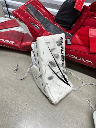 Bauer Vapor Hyperlite 2 Blocker Regular