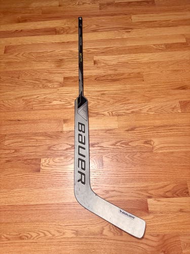 Intermediate Bauer Supreme M5 Pro Regular Goalie Stick 24" Paddle (Used)