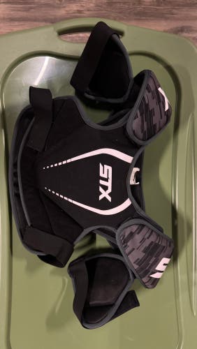 Used Medium STX Stallion 75 Shoulder Pads