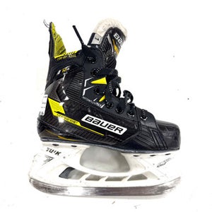 Used Bauer M4 Junior Hockey Skate Junior 01 11860-s000310756