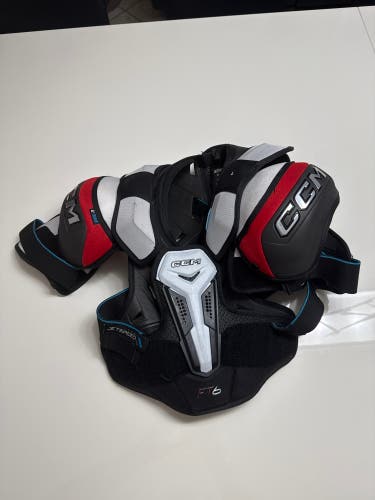Men's Large Youth CCM JetSpeed FT6 Shoulder Pads (Used)