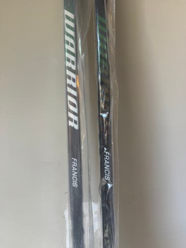 Senior Warrior Covert QR6 Pro Right Handed Hockey Stick Toe Pattern 75 Flex Pro Stock (New)